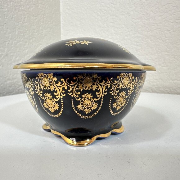 VTG Limoges Castel France Deep Cobalt Blue 22K Courting Scene Trinket Box EUC - Picture 5 of 16